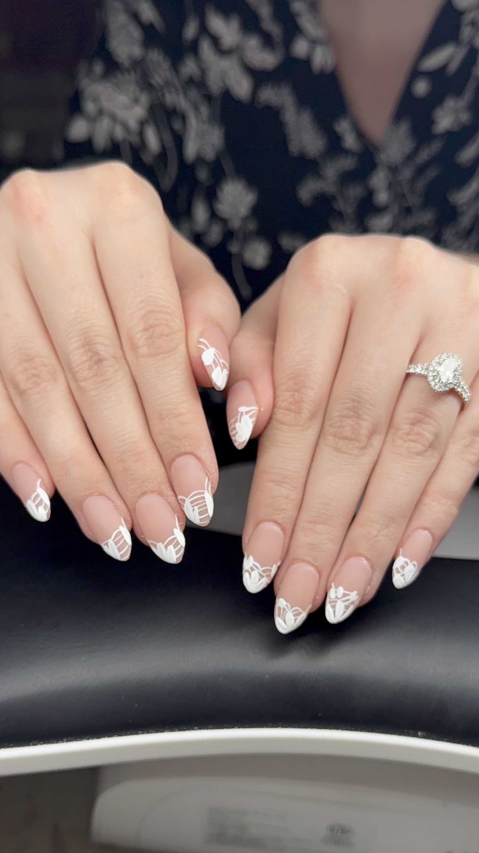 Nails by Kayla logo